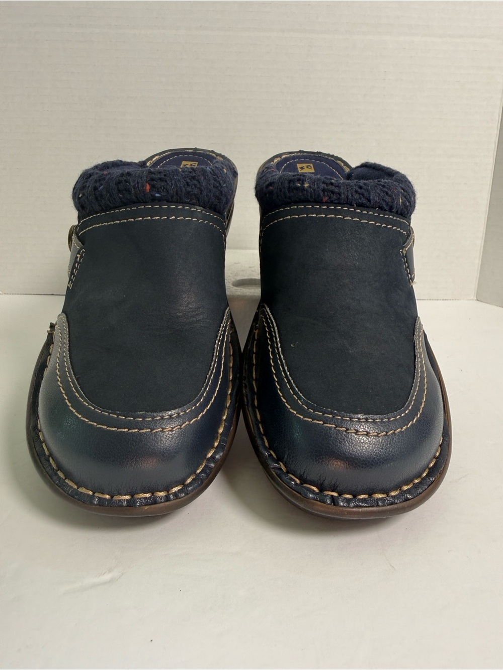 Women’s Navy Slip-On Casual Mules with Knit Collar Sz 8.5
